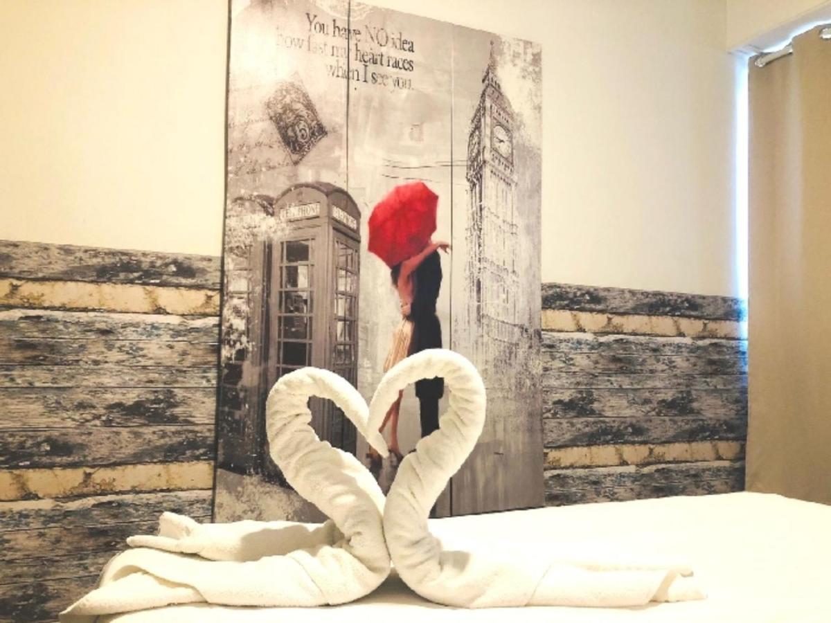 Valencia Suits You - ADULTS ONLY Rooms CHECK IN desde las 14 00h Exterior foto
