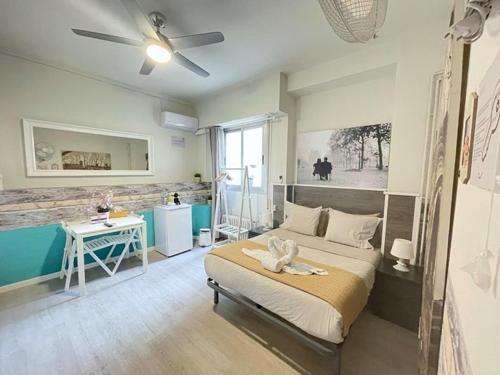 Valencia Suits You - ADULTS ONLY Rooms CHECK IN desde las 14 00h Exterior foto
