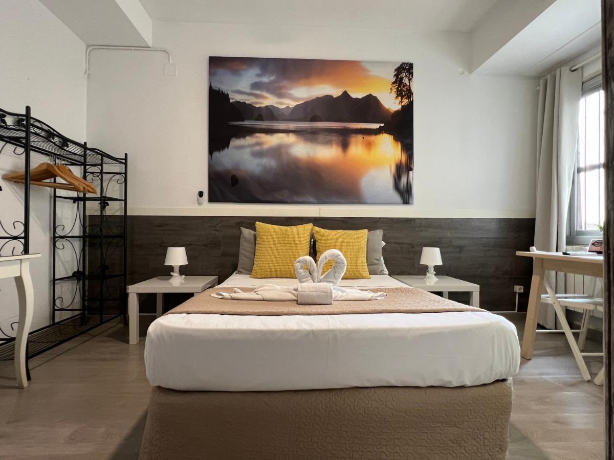 Valencia Suits You - ADULTS ONLY Rooms CHECK IN desde las 14 00h Exterior foto