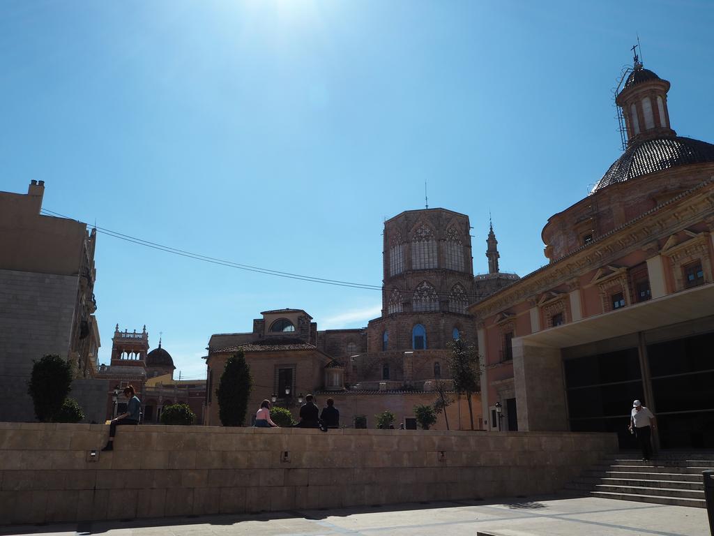 Valencia Suits You - ADULTS ONLY Rooms CHECK IN desde las 14 00h Exterior foto