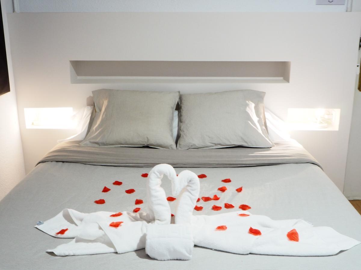 Valencia Suits You - ADULTS ONLY Rooms CHECK IN desde las 14 00h Exterior foto