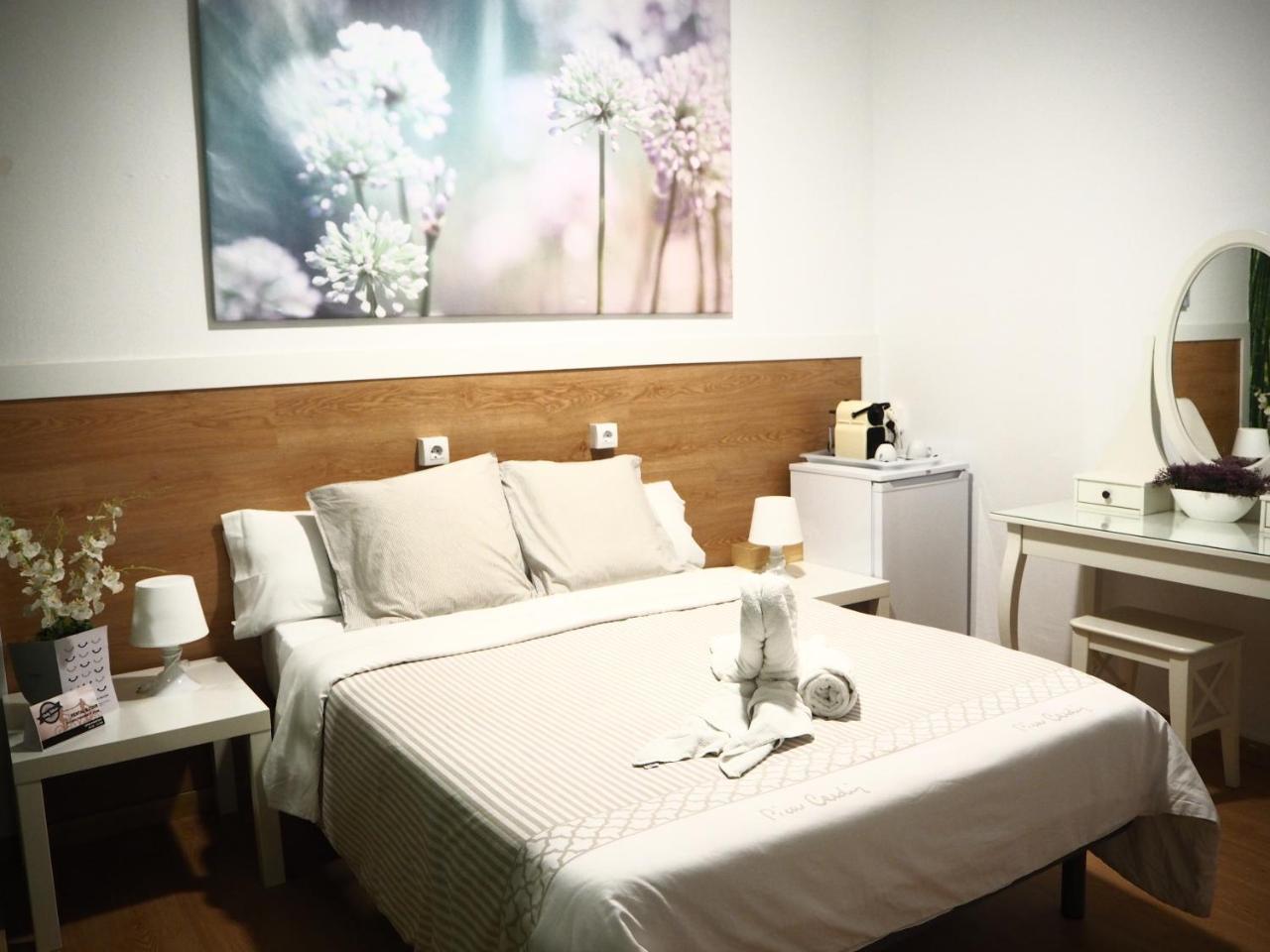 Valencia Suits You - ADULTS ONLY Rooms CHECK IN desde las 14 00h Exterior foto