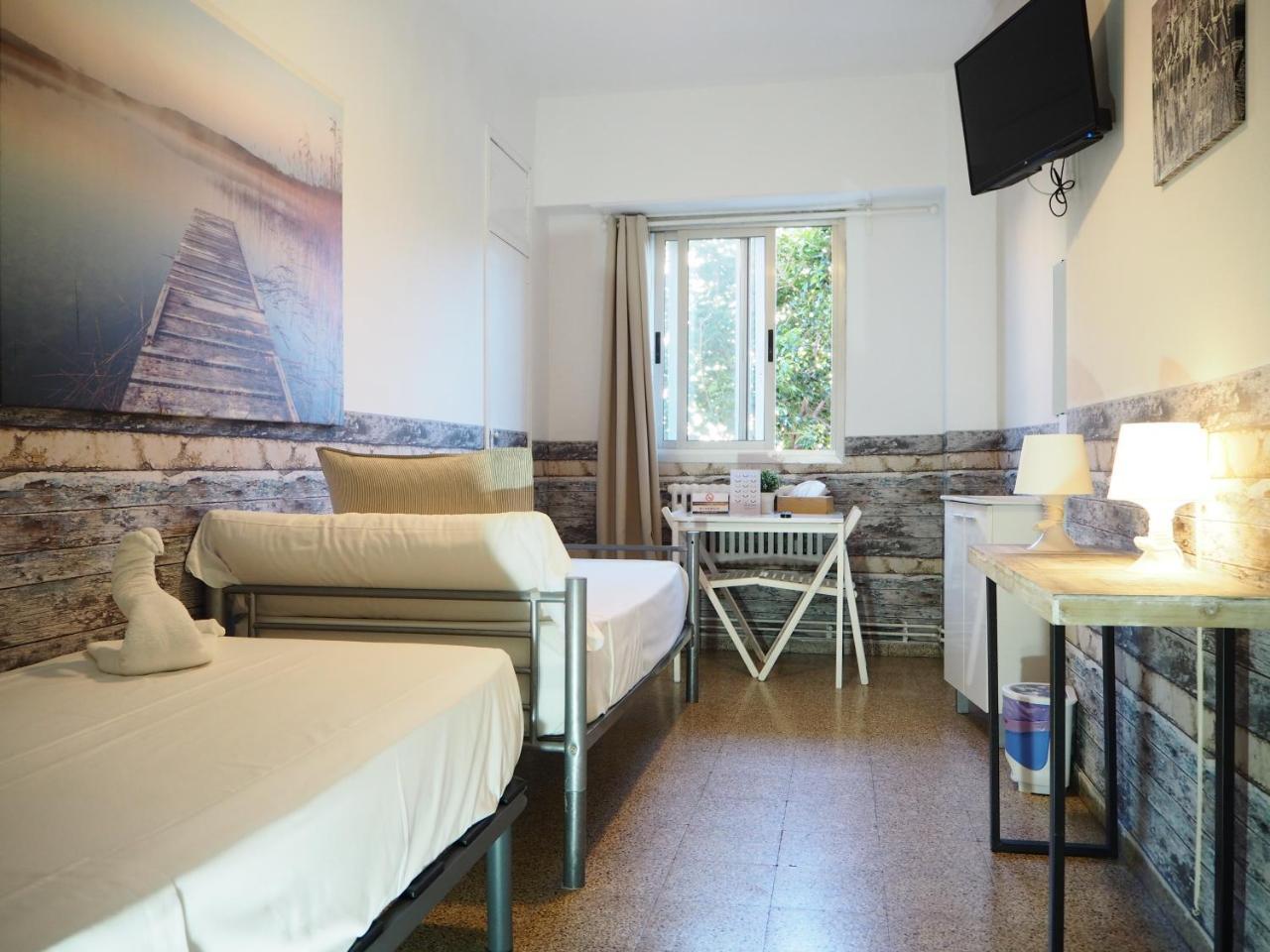 Valencia Suits You - ADULTS ONLY Rooms CHECK IN desde las 14 00h Exterior foto