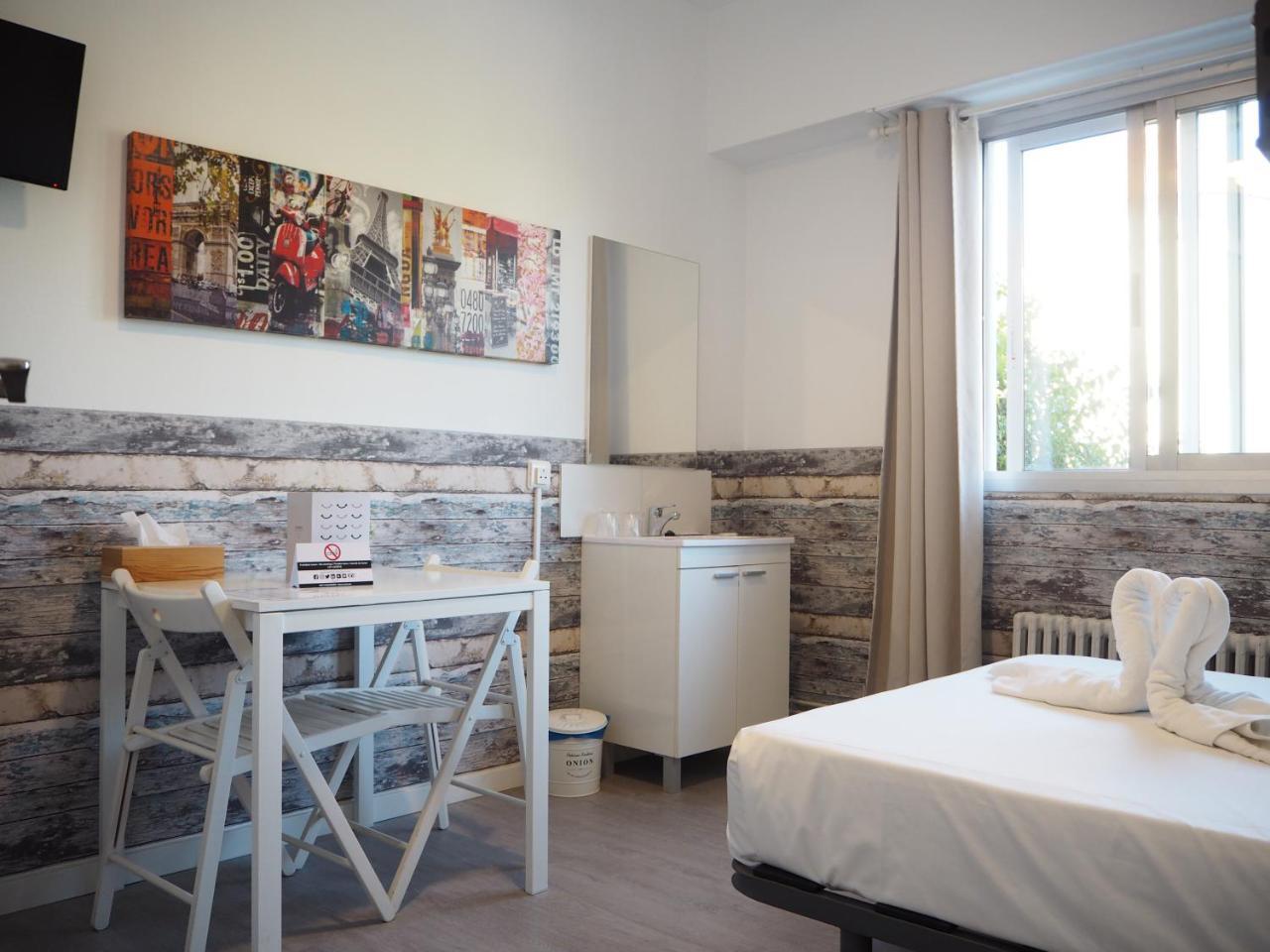 Valencia Suits You - ADULTS ONLY Rooms CHECK IN desde las 14 00h Exterior foto